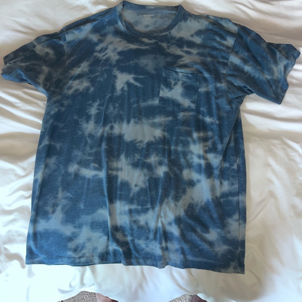 Blue bleach design tshirt by OLD NAVY. Size XL